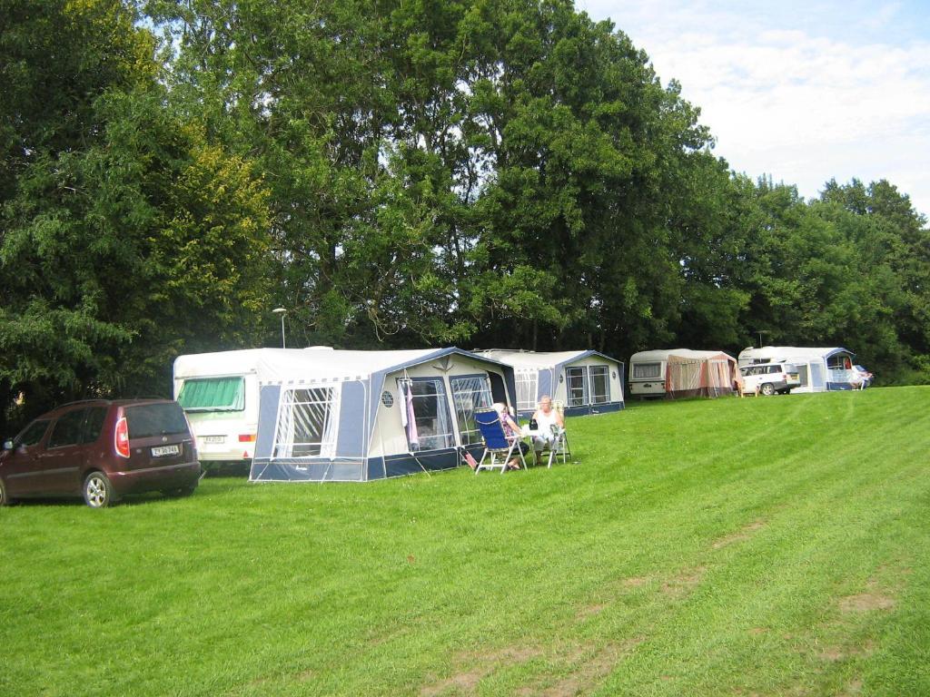 Hjemstavnsgardens Camping & Cottages Glamsbjerg Kültér fotó